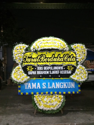 Papan Bunga Duka di Jatiroke